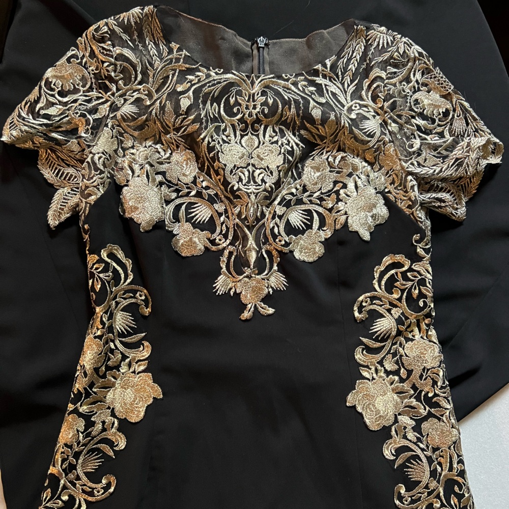 Marchesa Notte Mermaid Black Stretch Crepe and Gold Lace Embroidered Ball Gown 8 - Picture 13 of 16